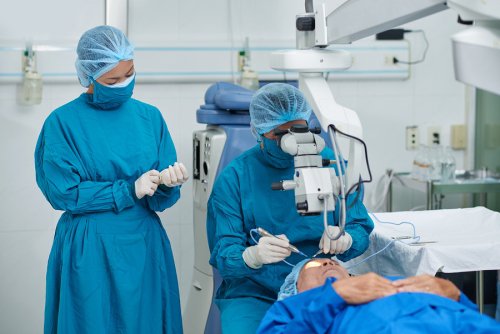 How Much Does ICL Surgery Cost in Delhi?