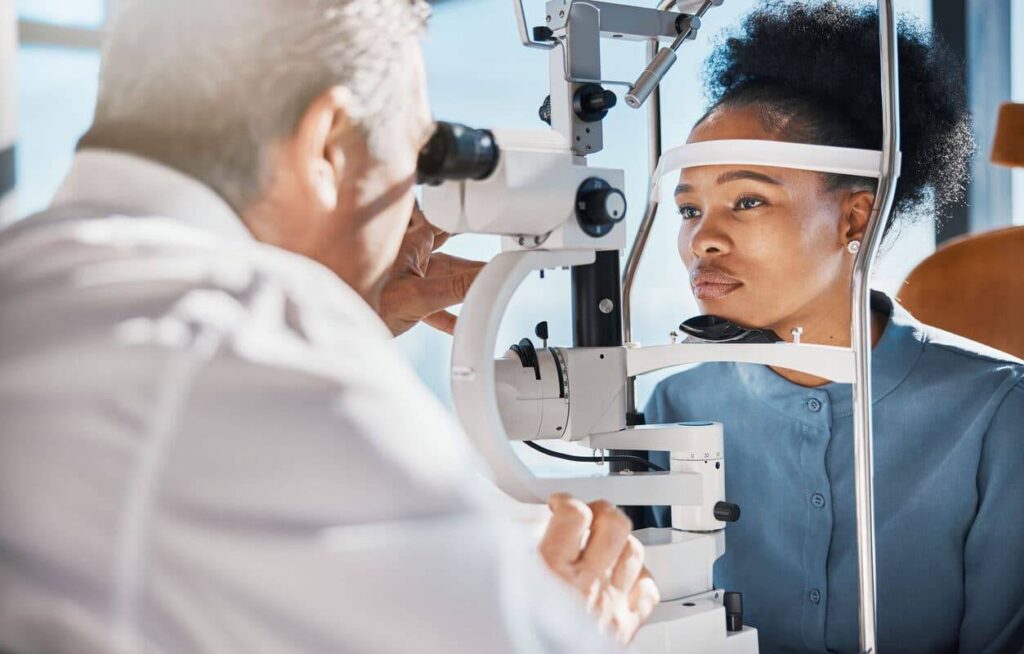Ideal Candidates for CustomEyes LASIK Surgery
